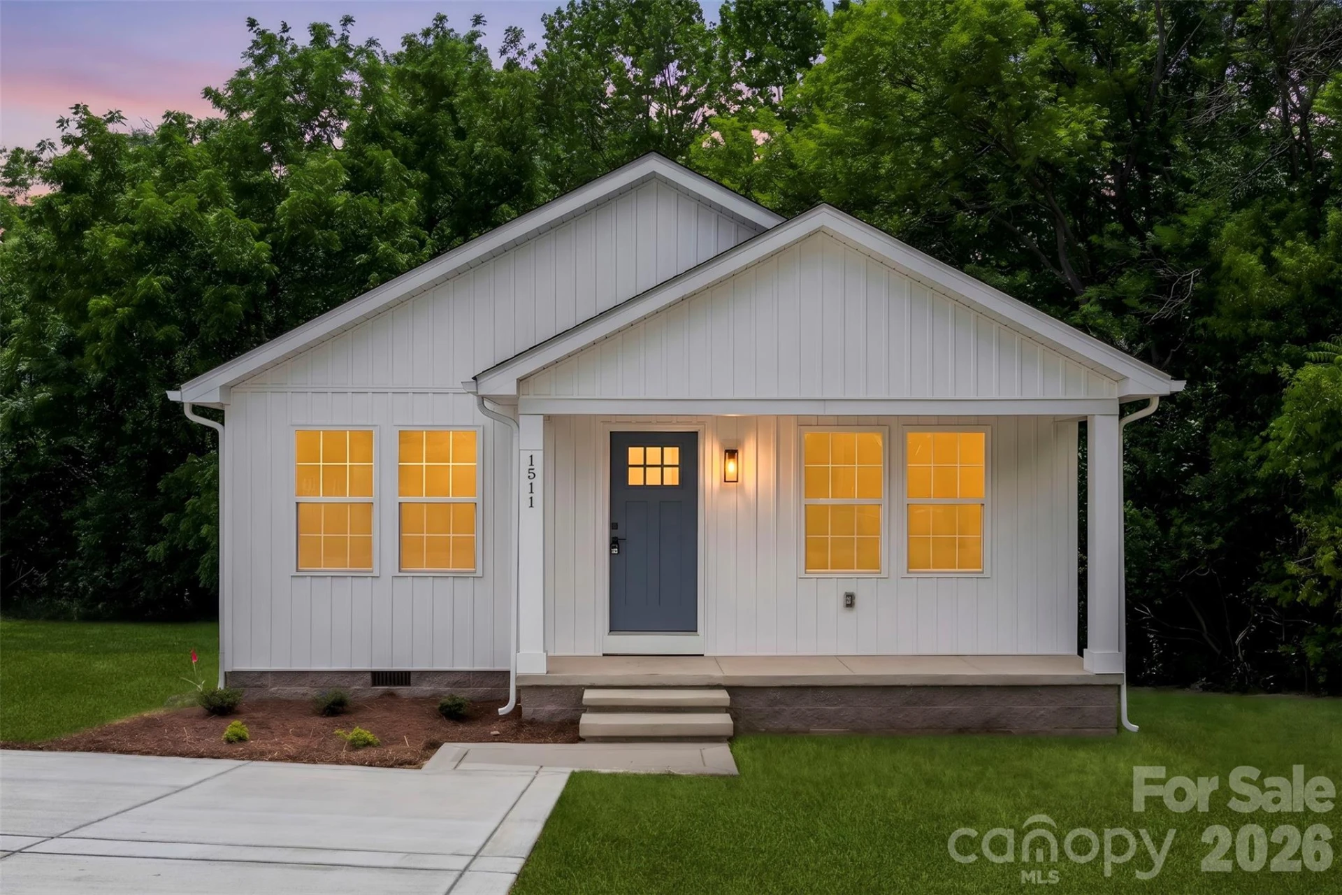 1511 Horah Street - Photo 32