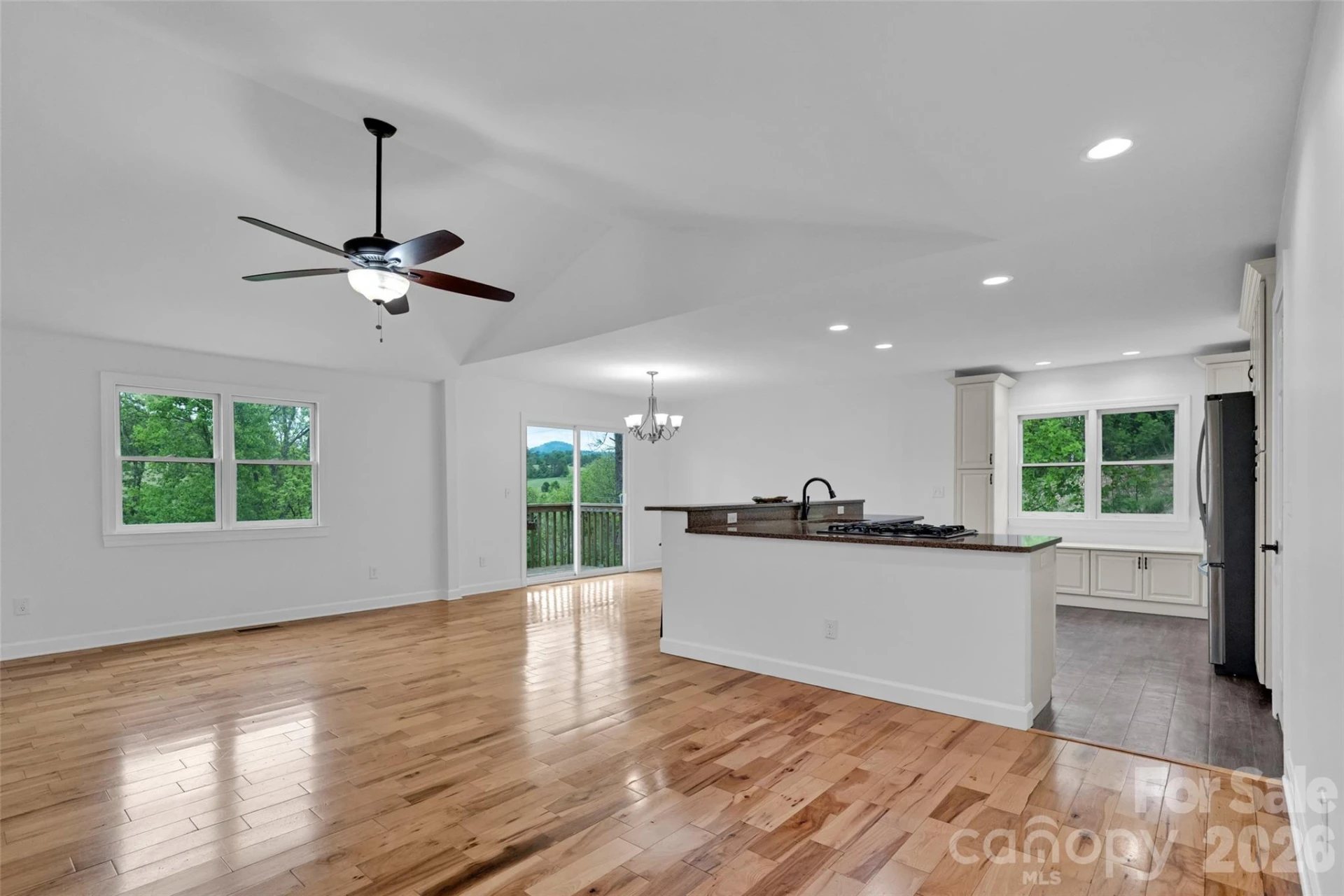9 Squirrel Ridge Drive - Photo 3
