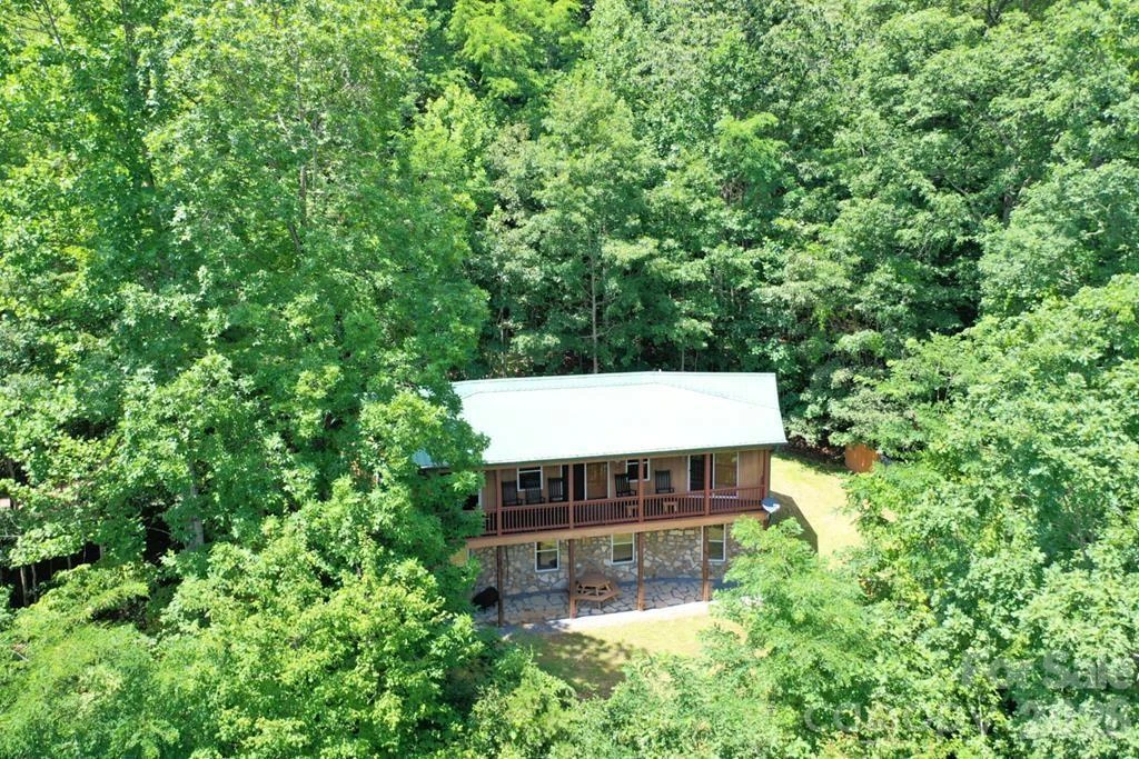 470 Bear Ridge Road - Photo 2
