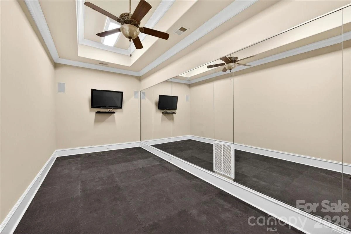5424 Gorham Drive - Photo 36