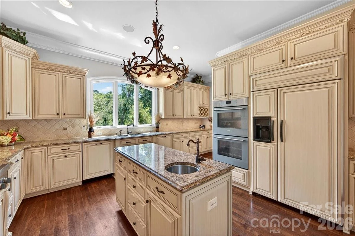 5424 Gorham Drive - Photo 9