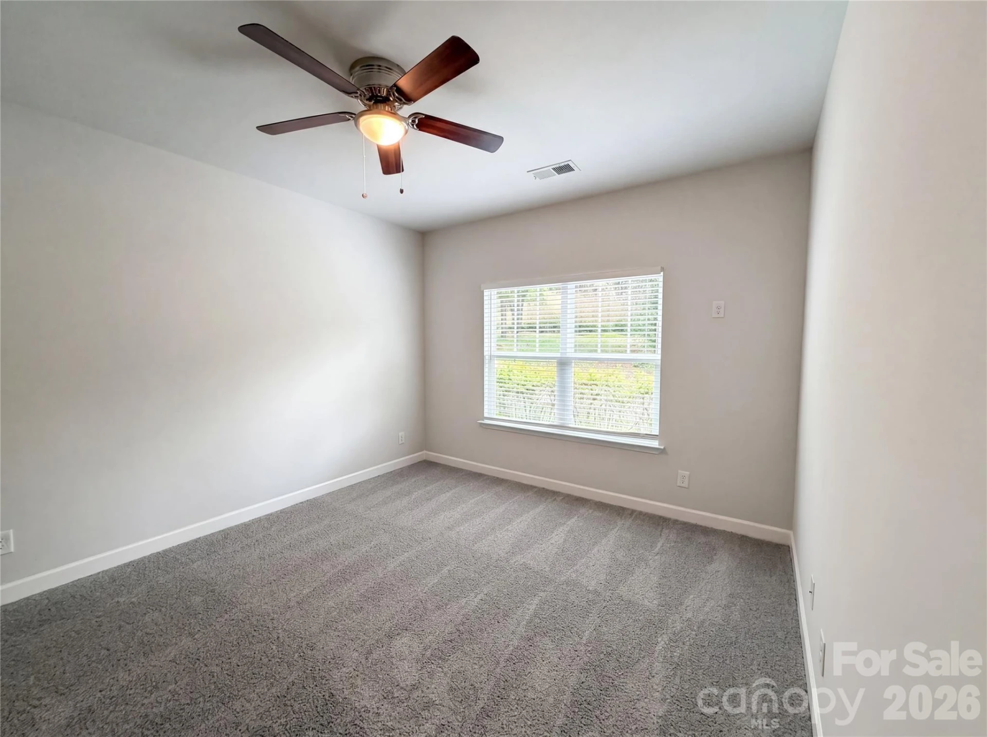 5704 Woodard Street - Photo 11