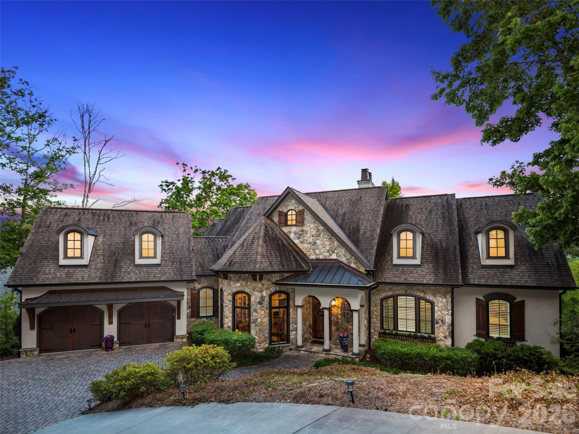 1105 Timberbluff Way