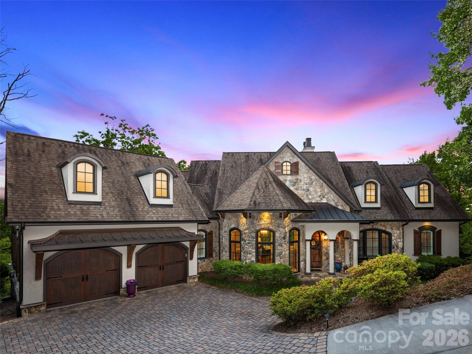 1105 Timberbluff Way - Photo 2