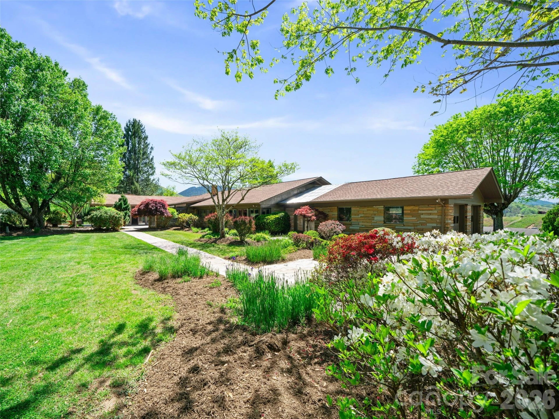 110 Crest View Road - Photo 3