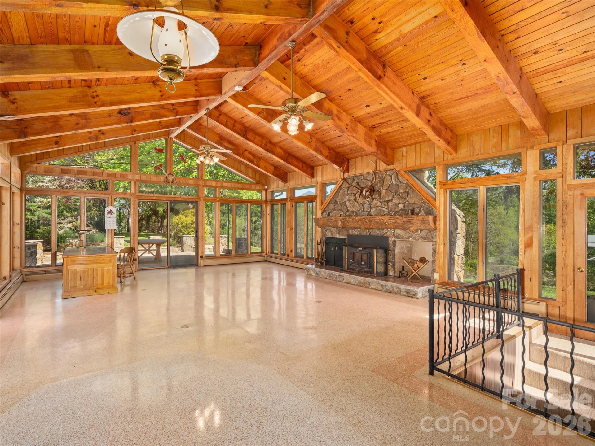 110 Crest View Road - Photo 5
