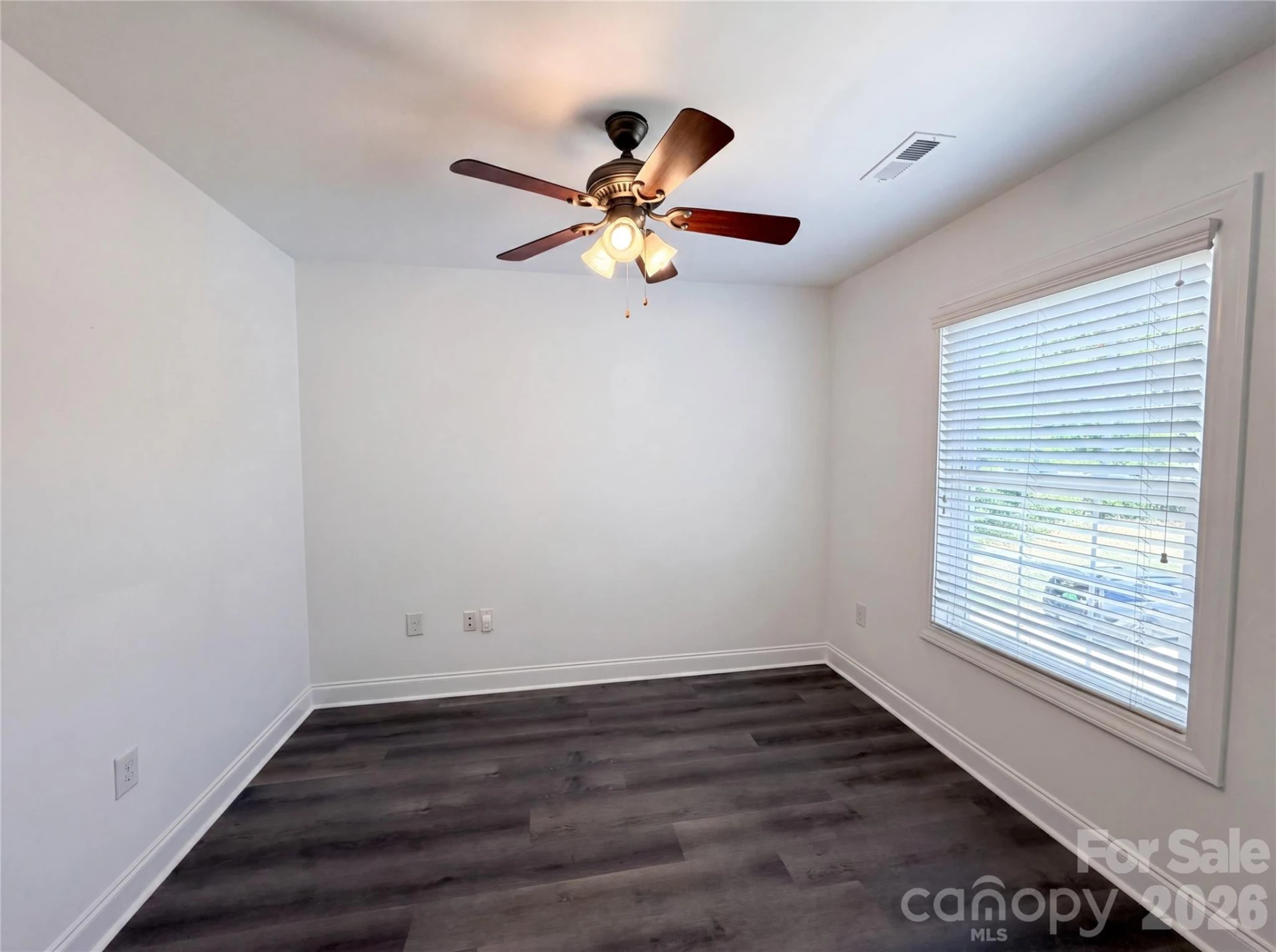 106 Woodfield Lane - Photo 4
