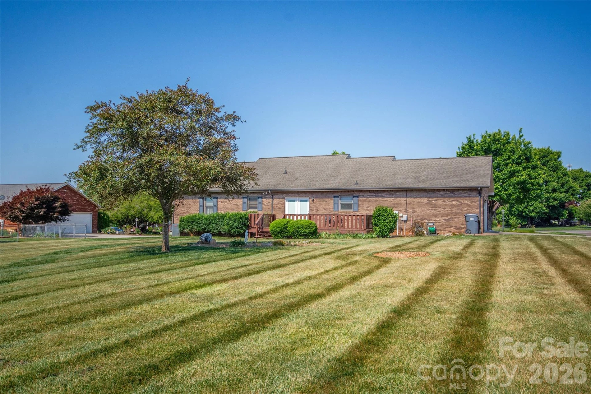 151 Meadow Oaks Drive - Photo 36