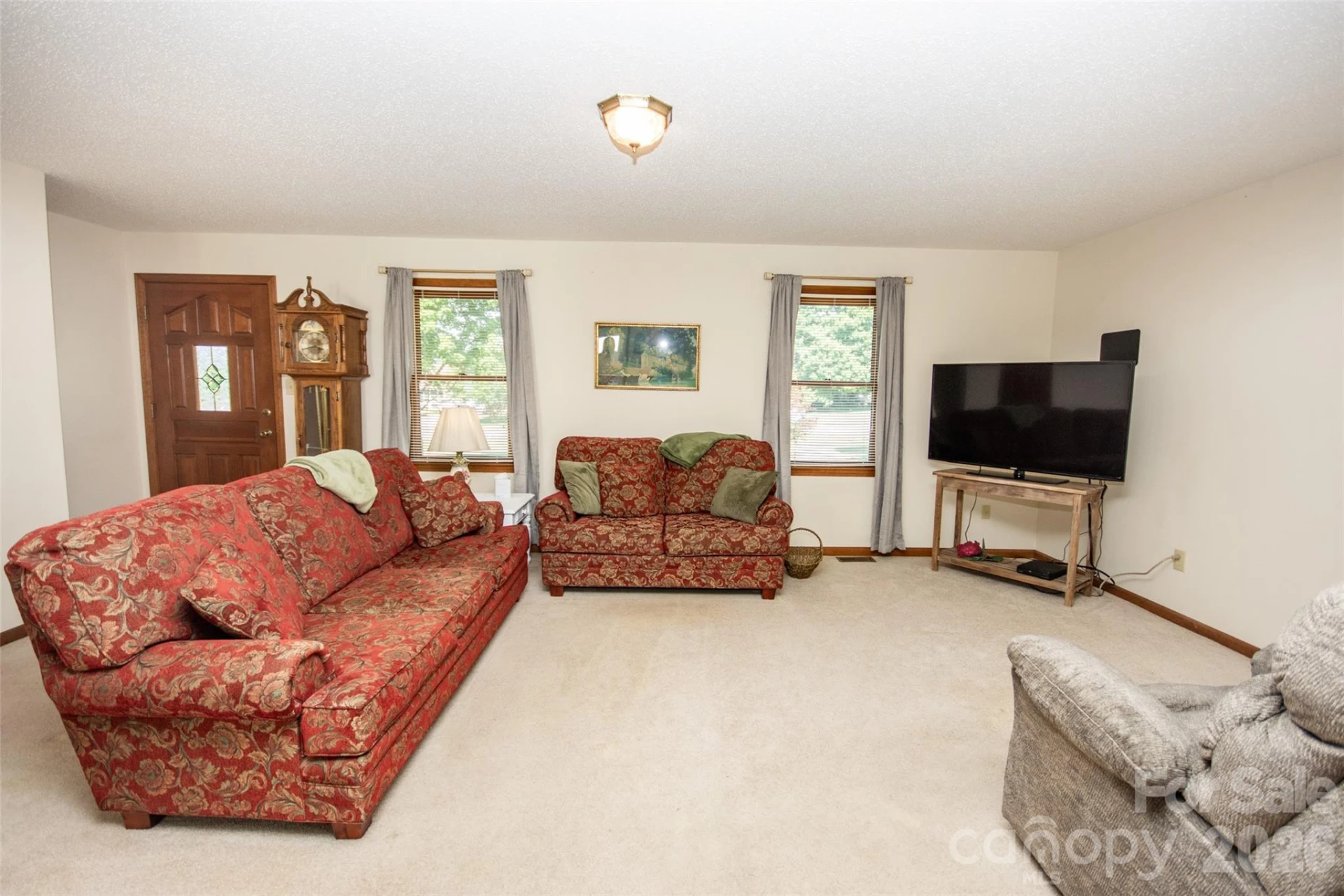 151 Meadow Oaks Drive - Photo 6