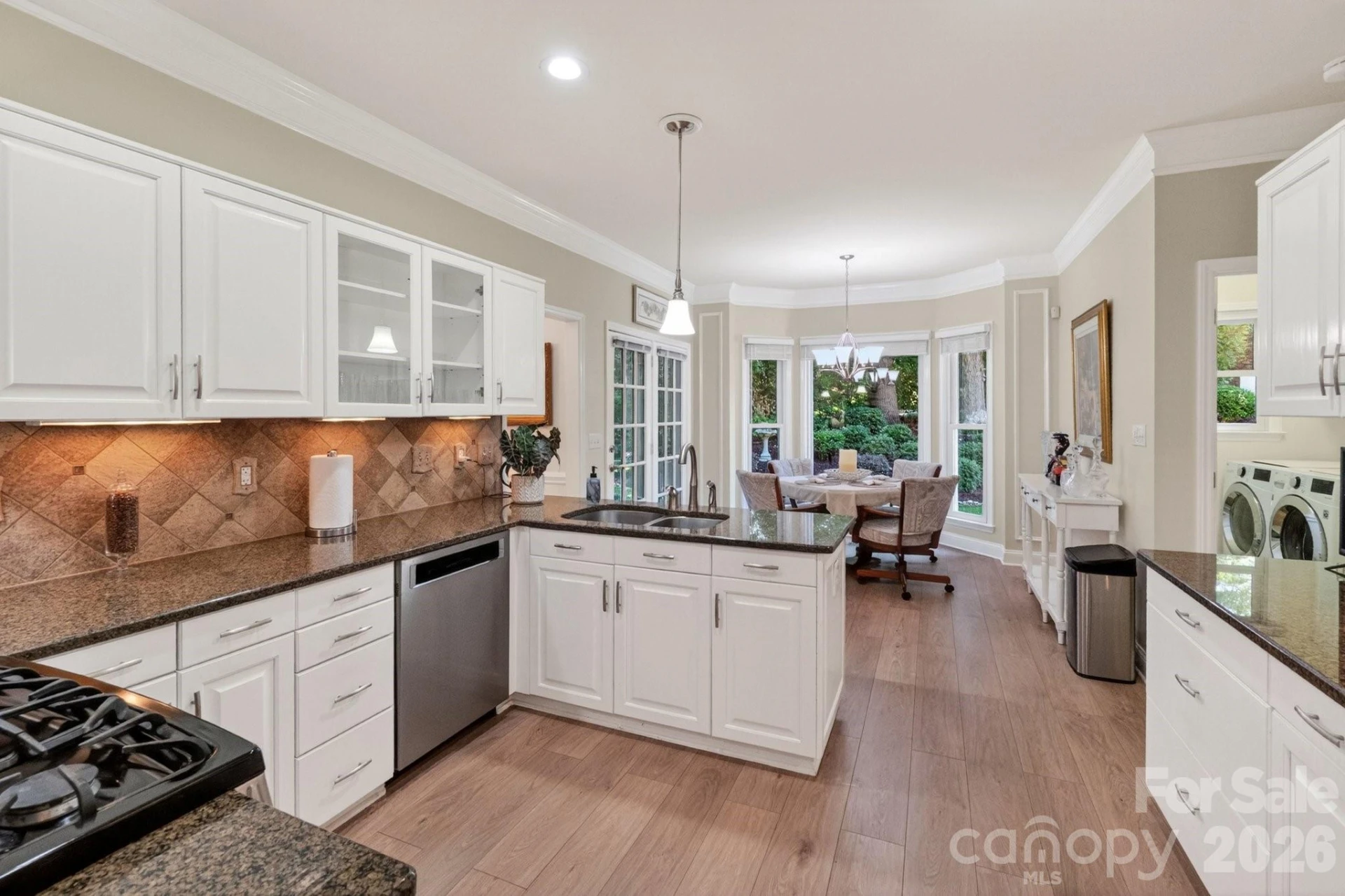 15211 Sharrow Bay Court - Photo 18