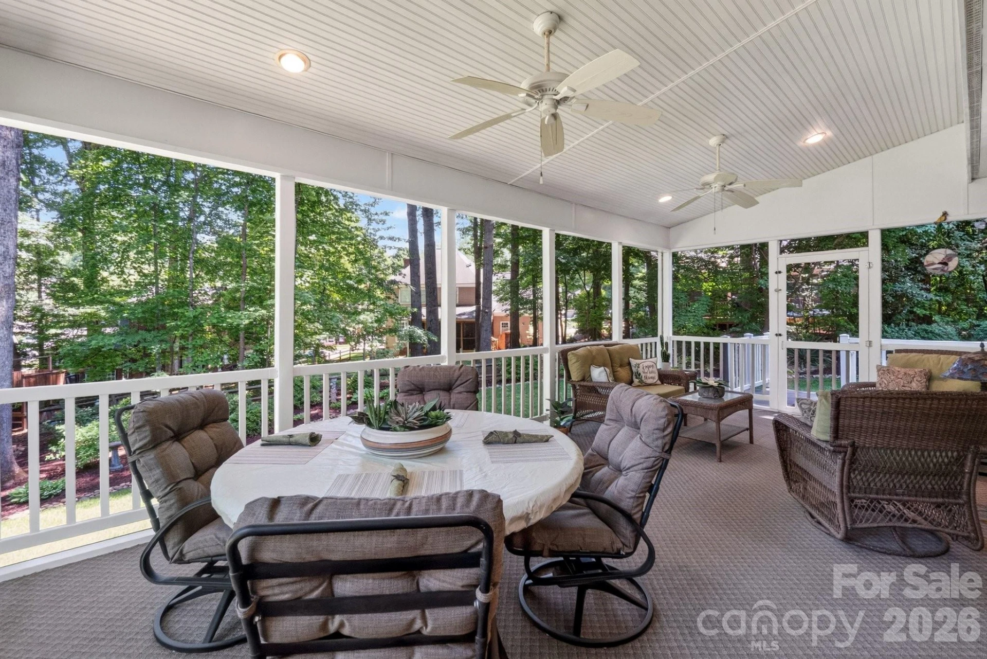15211 Sharrow Bay Court - Photo 23