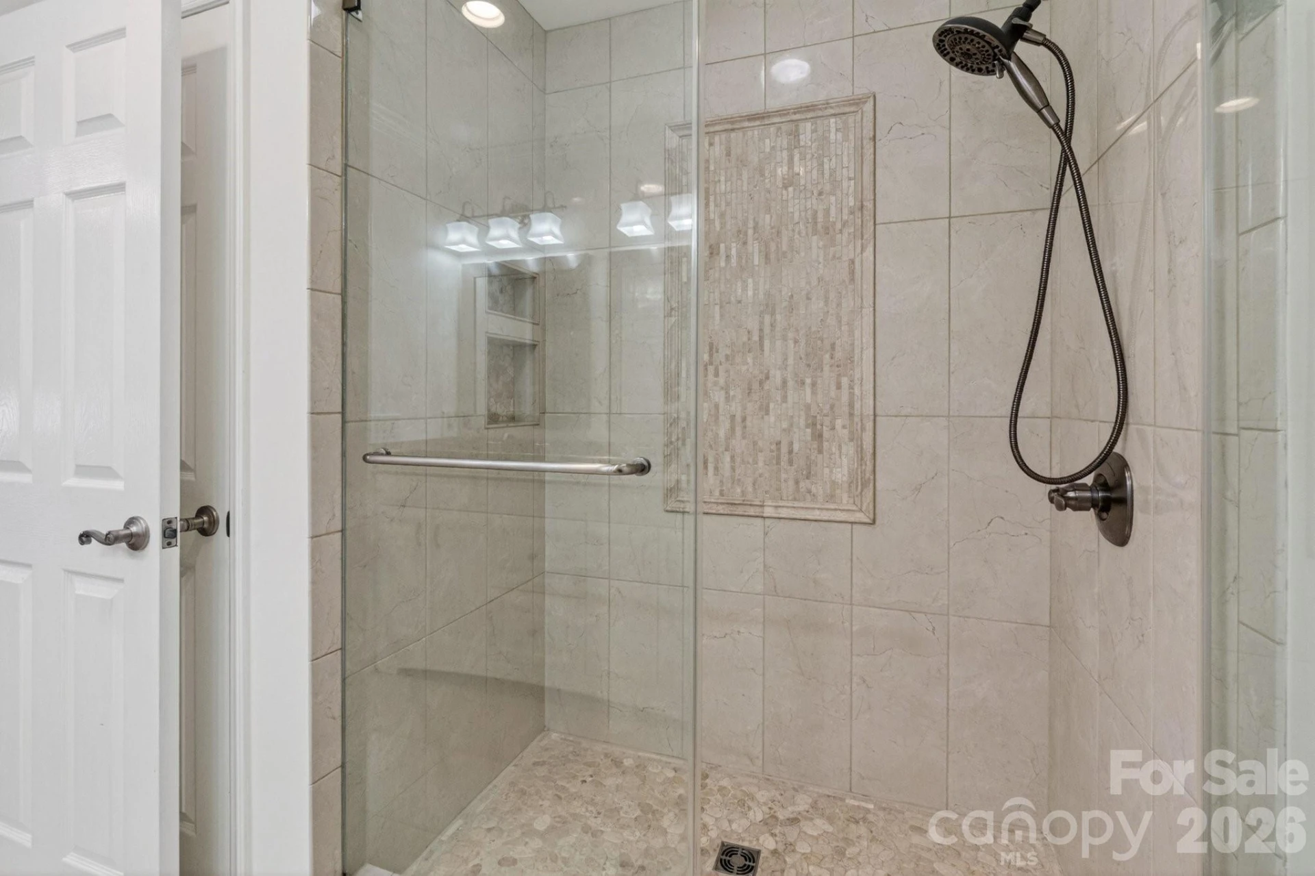 15211 Sharrow Bay Court - Photo 39