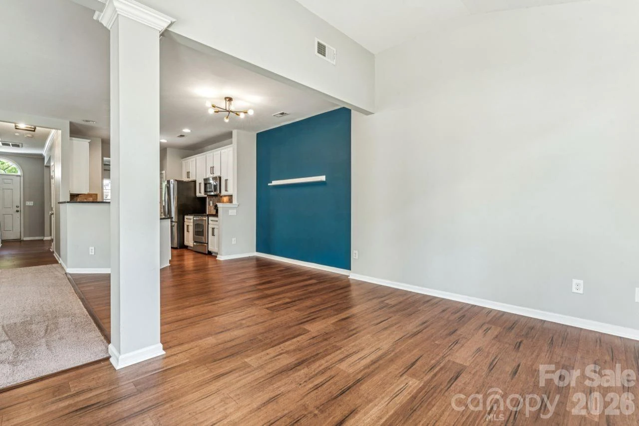 3233 Park South Station Boulevard - Photo 15