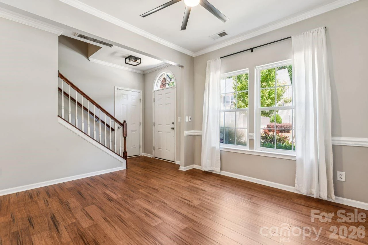 3233 Park South Station Boulevard - Photo 6