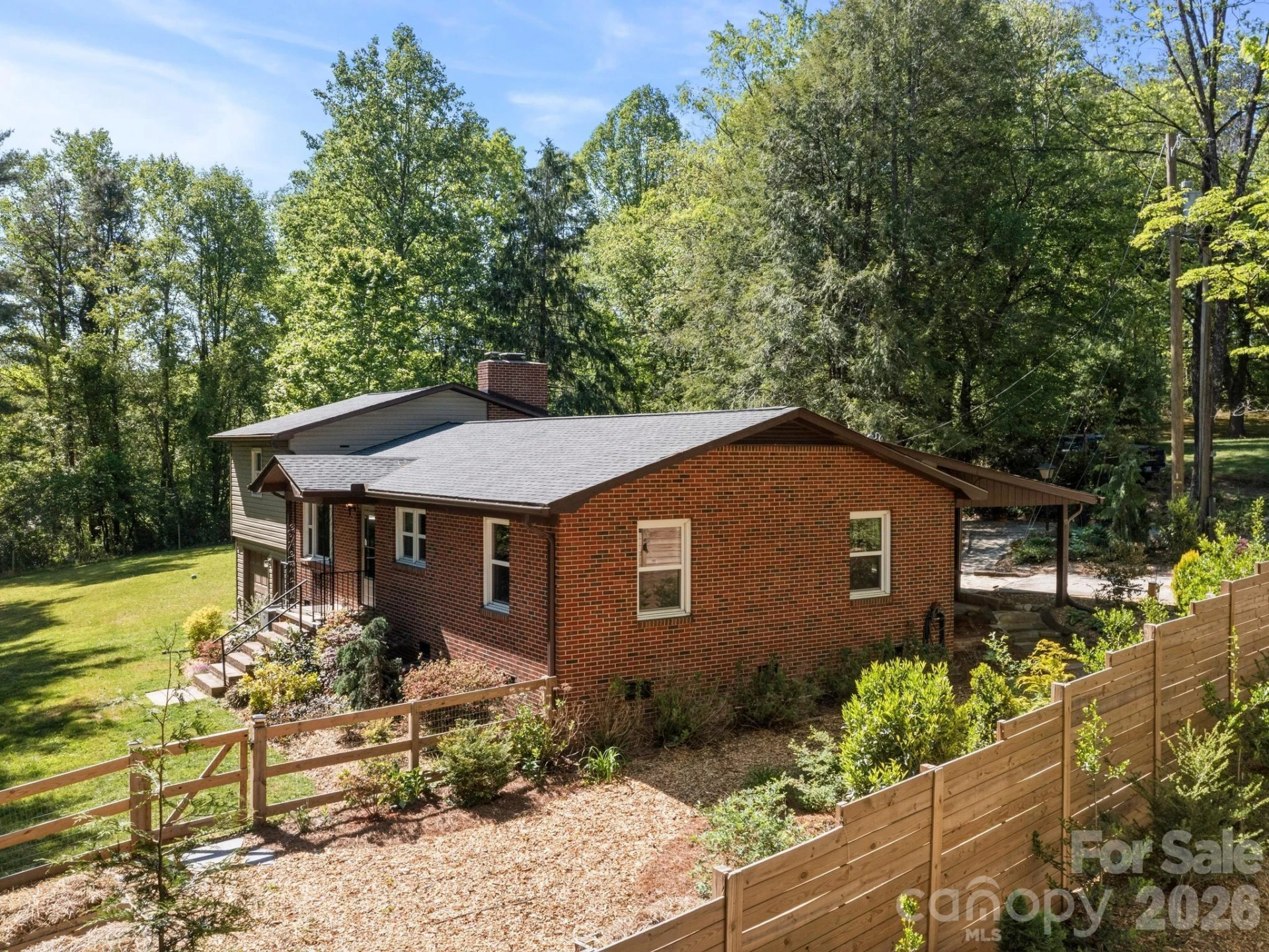97 Columbia Circle - Photo 2