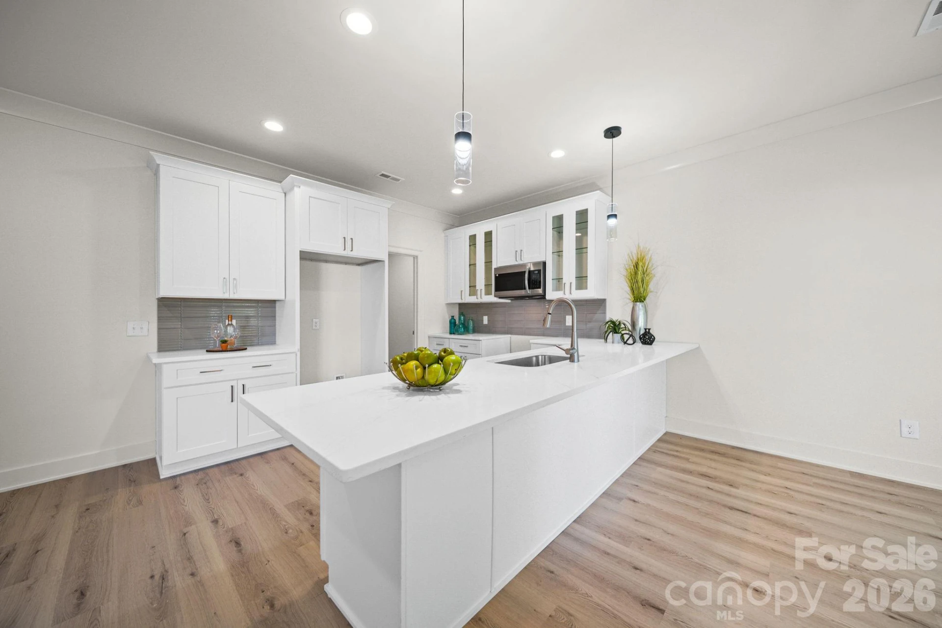 1701 Byrum Street - Photo 4