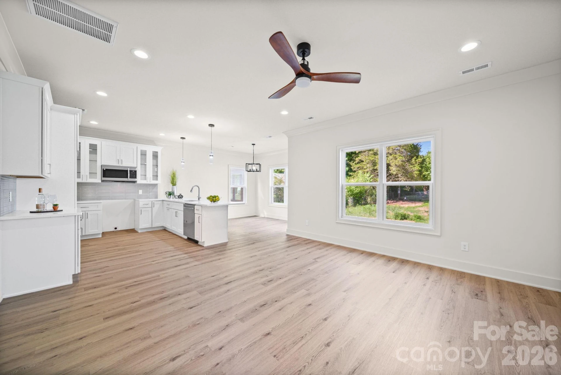 1701 Byrum Street - Photo 7
