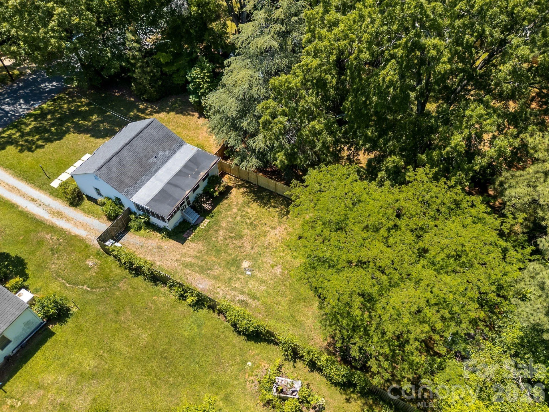 5235 Auburndale Road - Photo 42