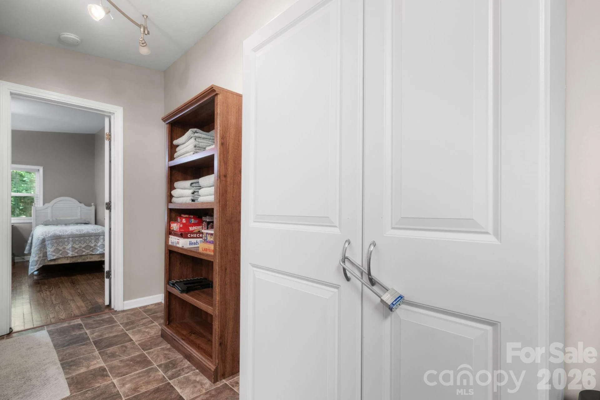 160 & 164 Arlington Street - Photo 11