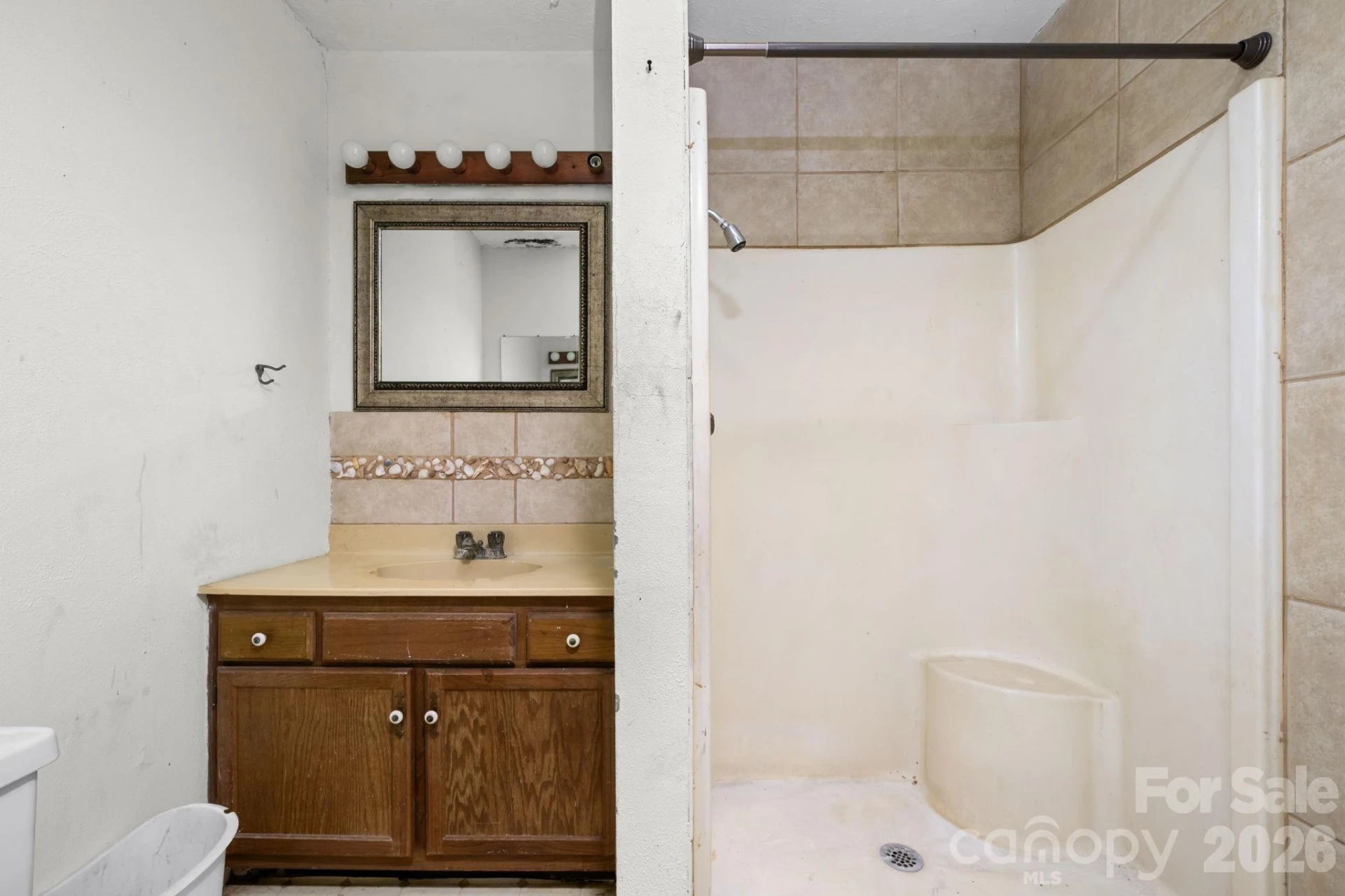 160 & 164 Arlington Street - Photo 30