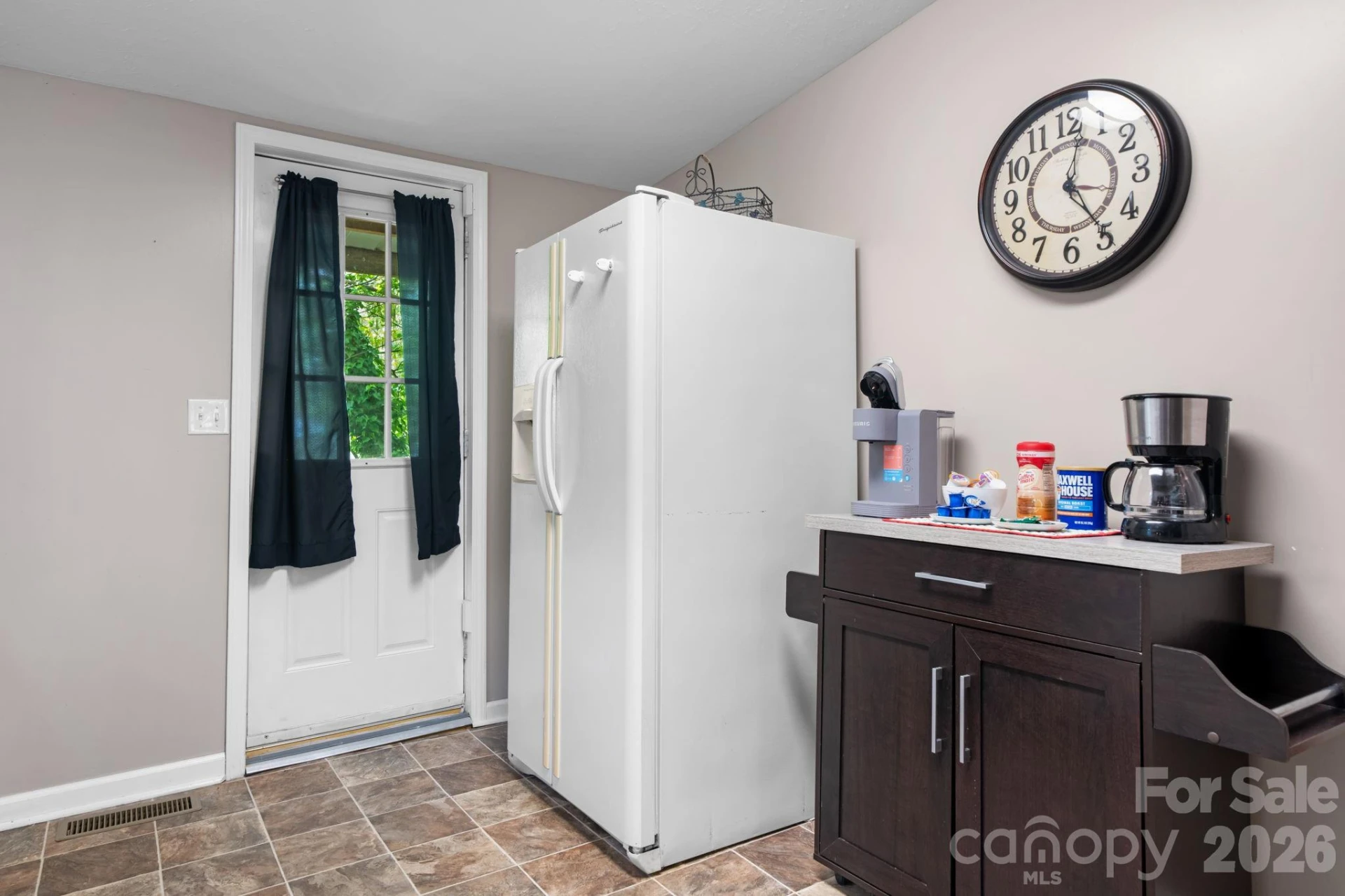160 & 164 Arlington Street - Photo 8