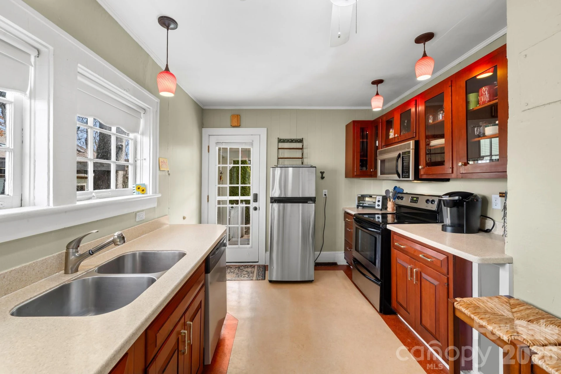 80 Chestnut Street - Photo 12