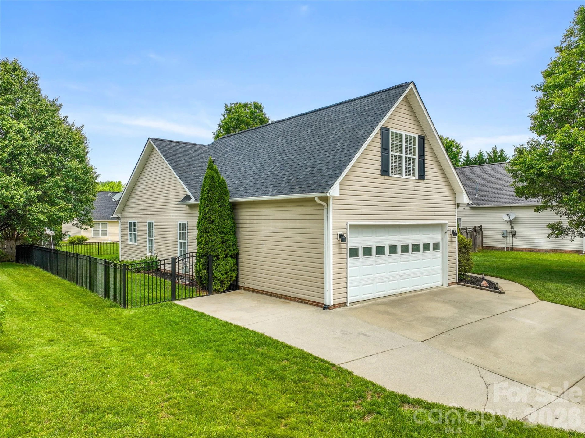 182 Misty Valley Road - Photo 3
