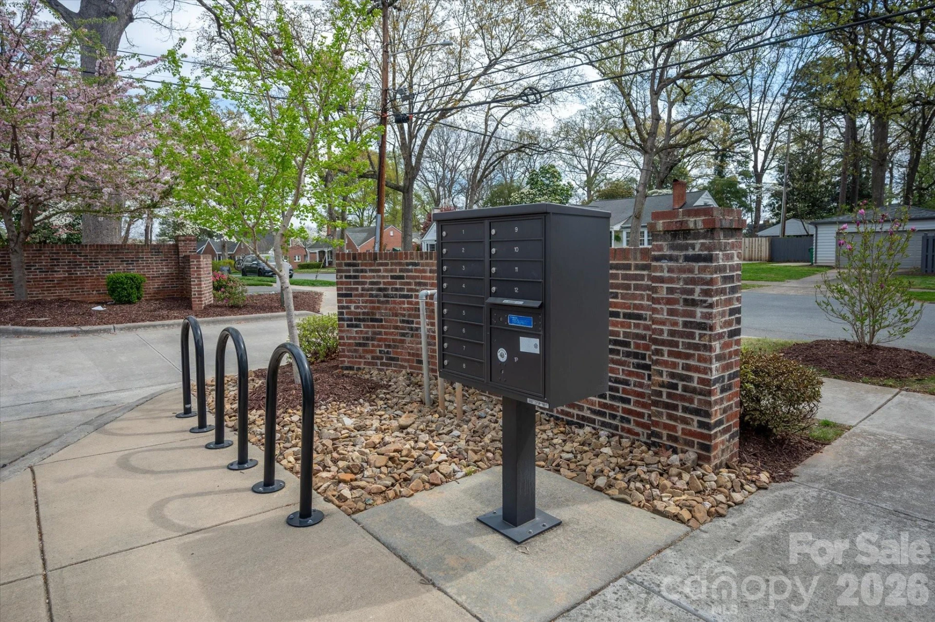 2151 Mcclintock Road - Photo 28
