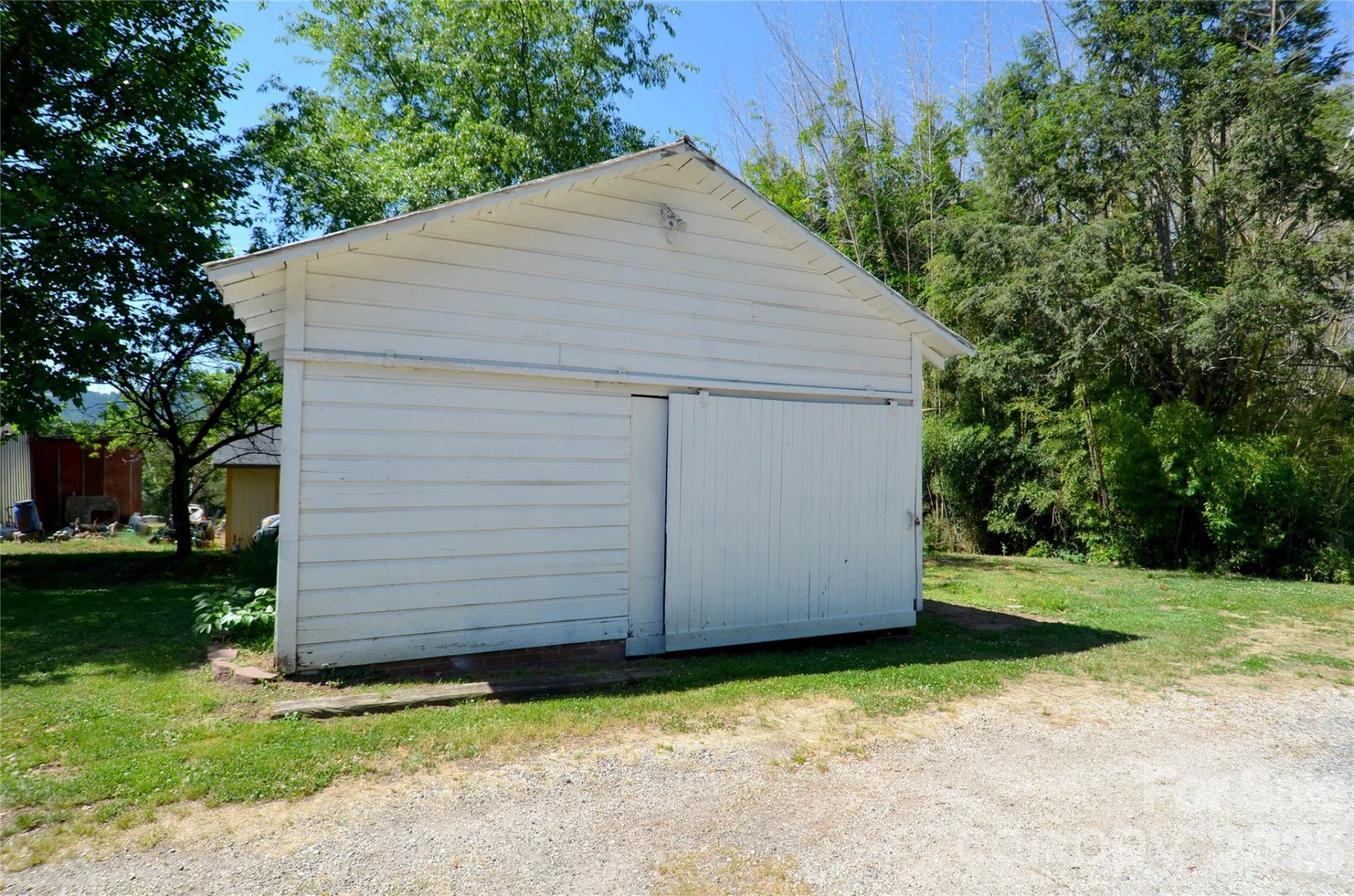 1419 US 70 Highway - Photo 6