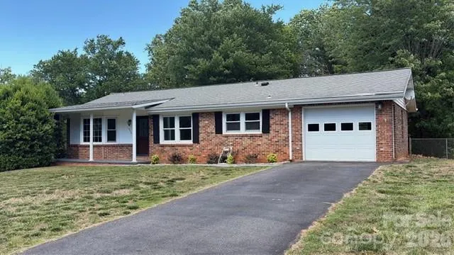242 Edgewood Circle, Morganton, NC, 28655