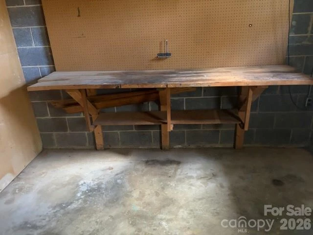242 Edgewood Circle #3 - Photo 16