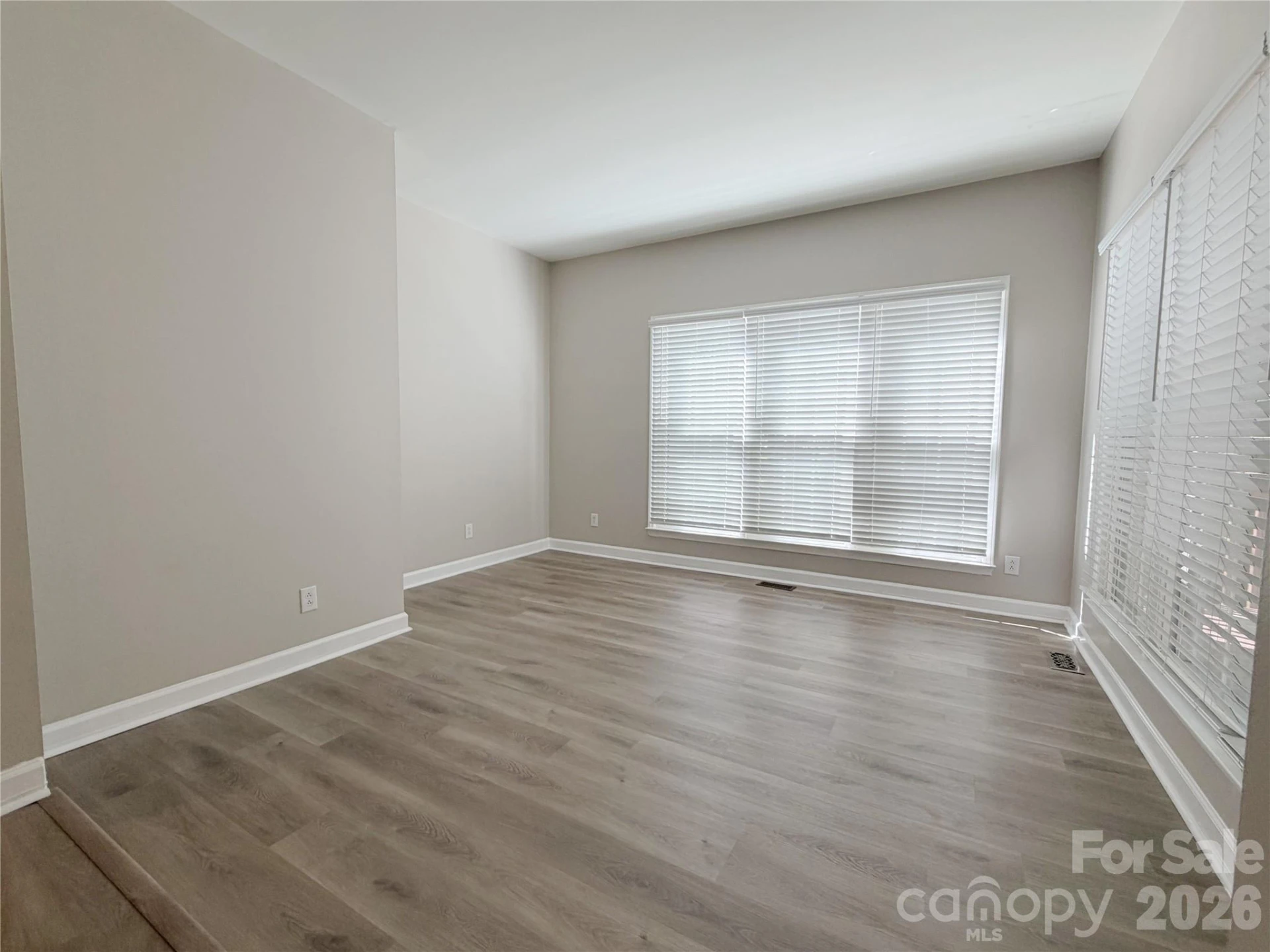 6000 Hunter Lane - Photo 17