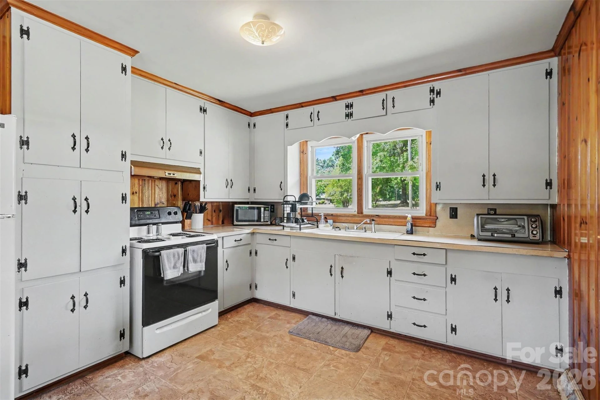 410 Airport Road - Photo 14