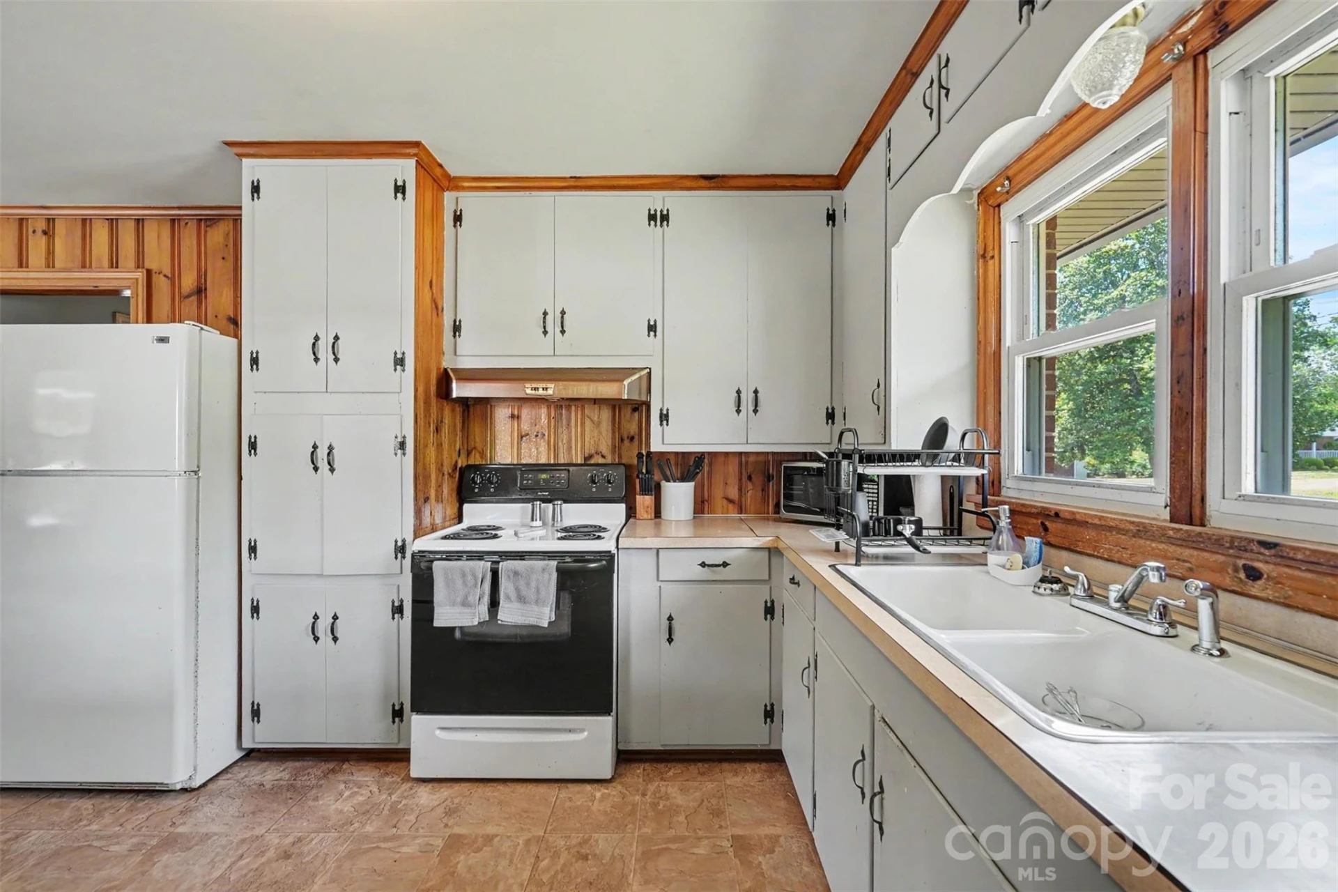 410 Airport Road - Photo 15