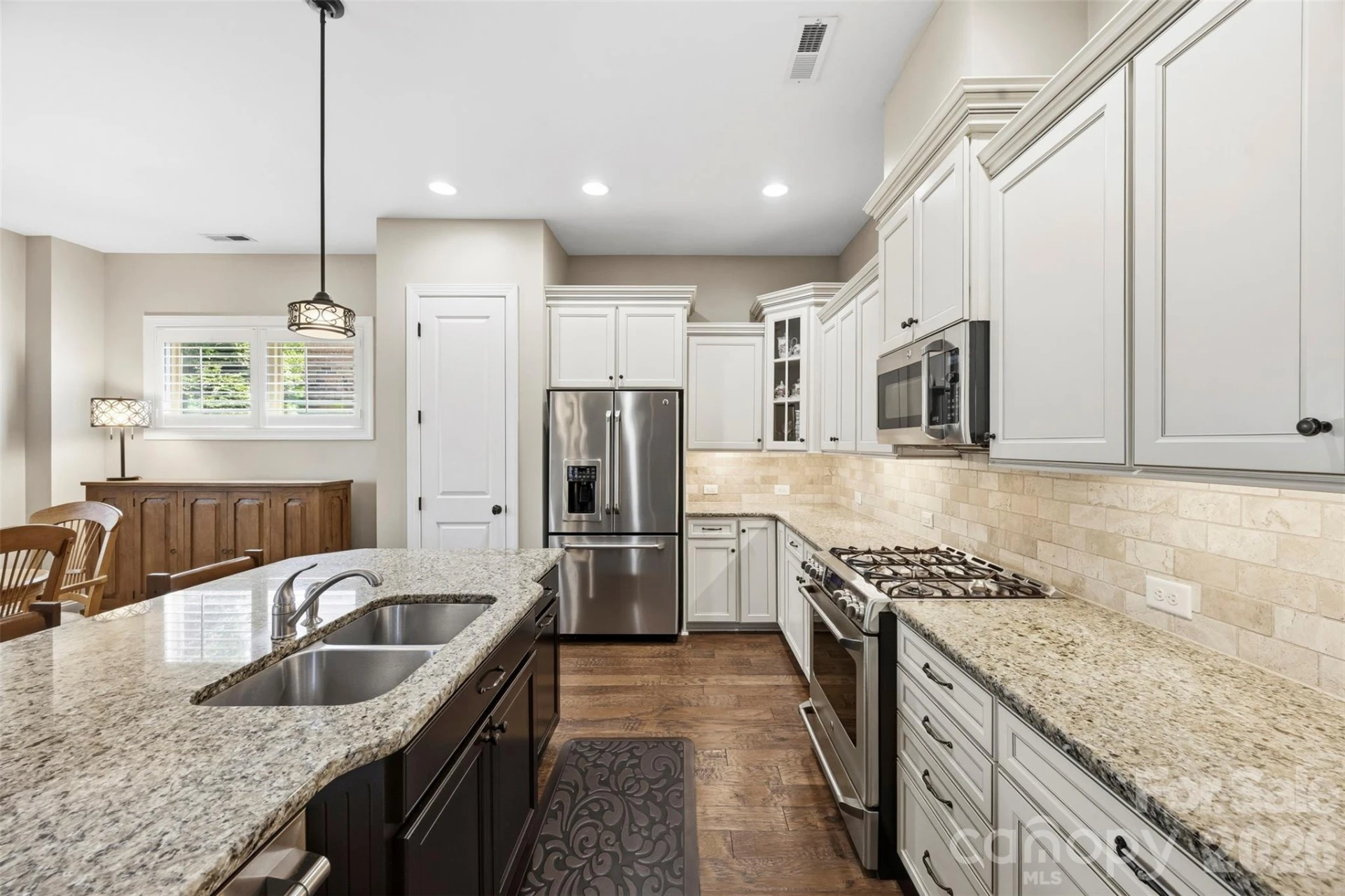 9564 Heritage Farm Avenue - Photo 3