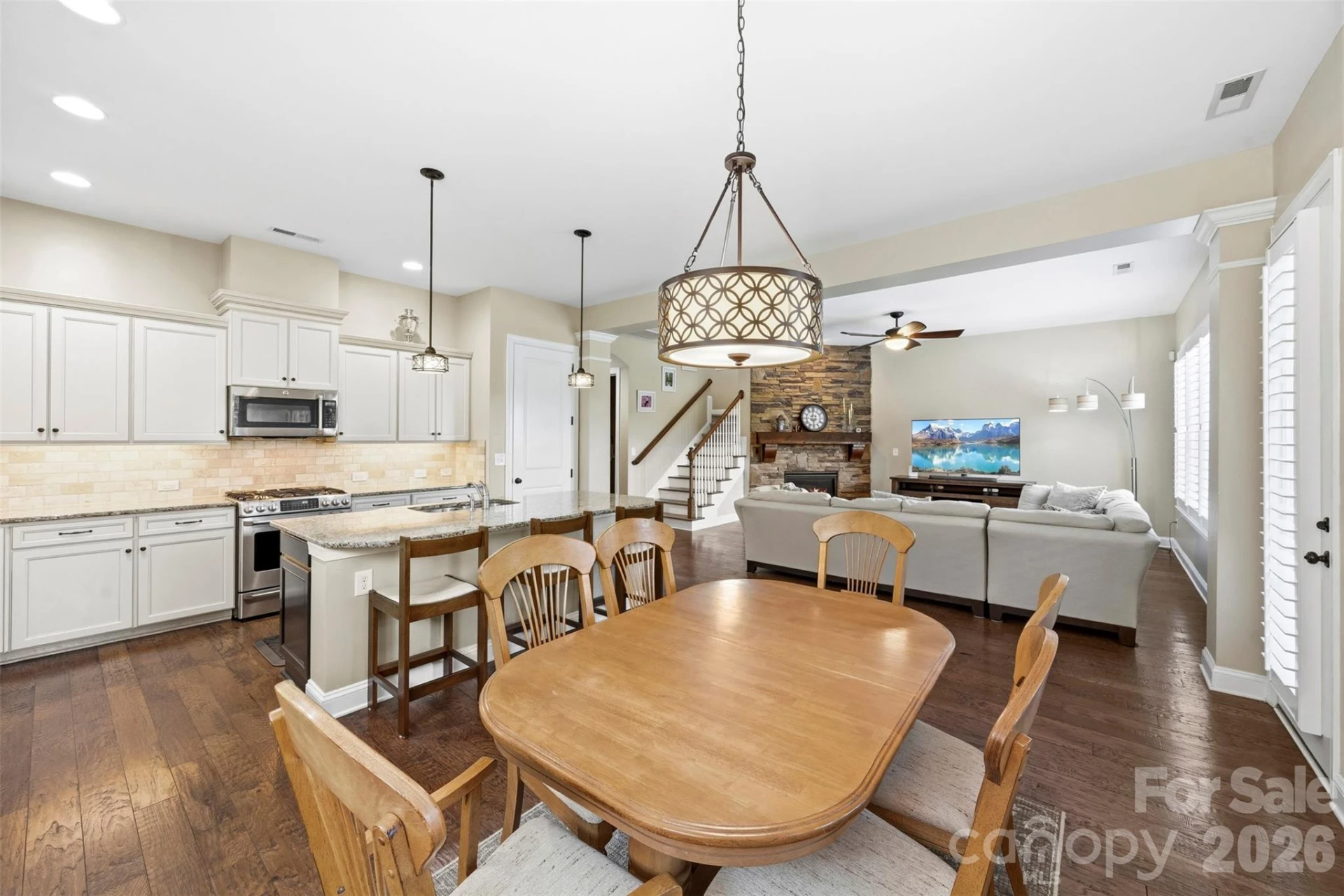 9564 Heritage Farm Avenue - Photo 5