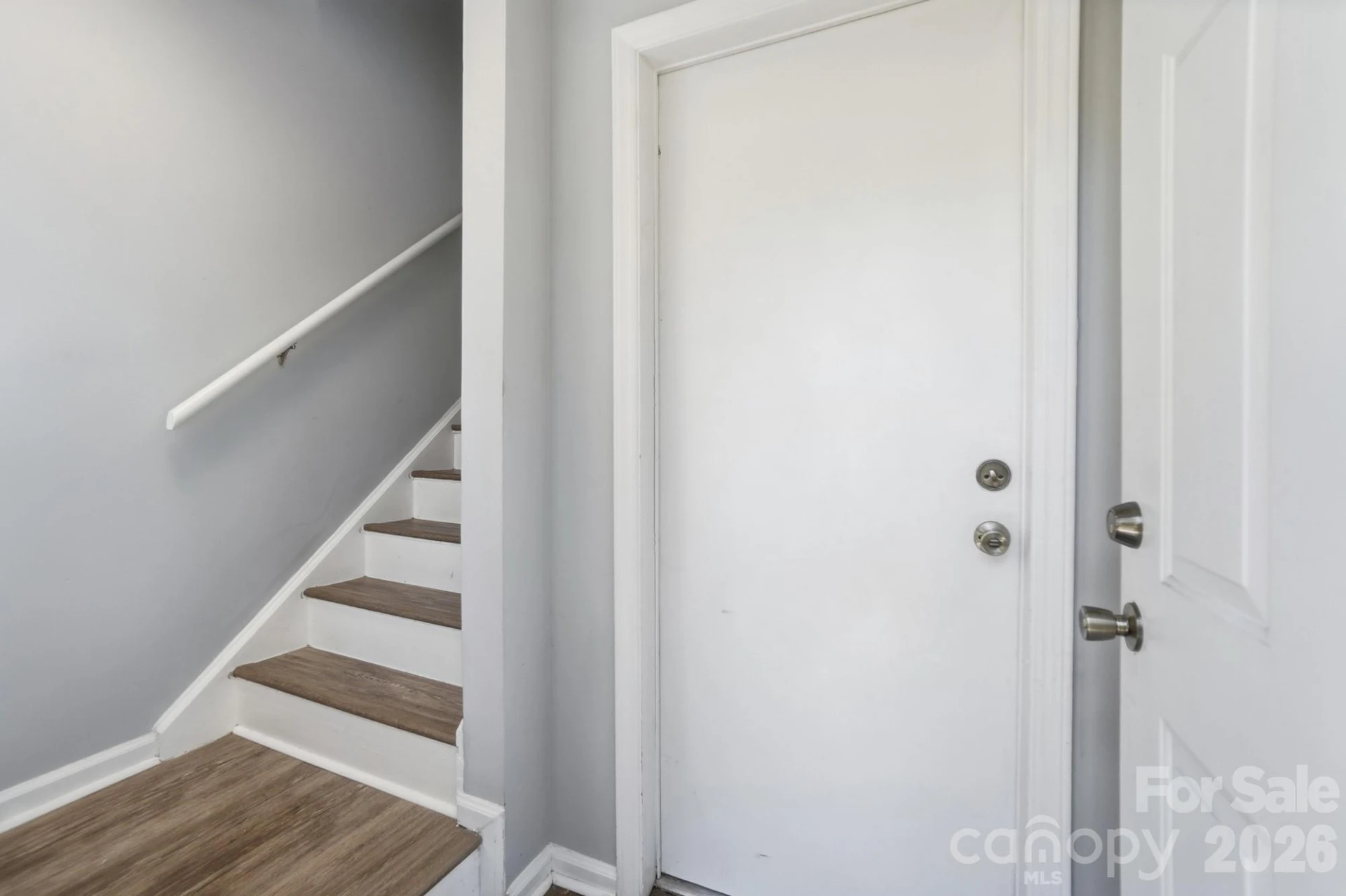 8529 Castle Pine Court - Photo 9