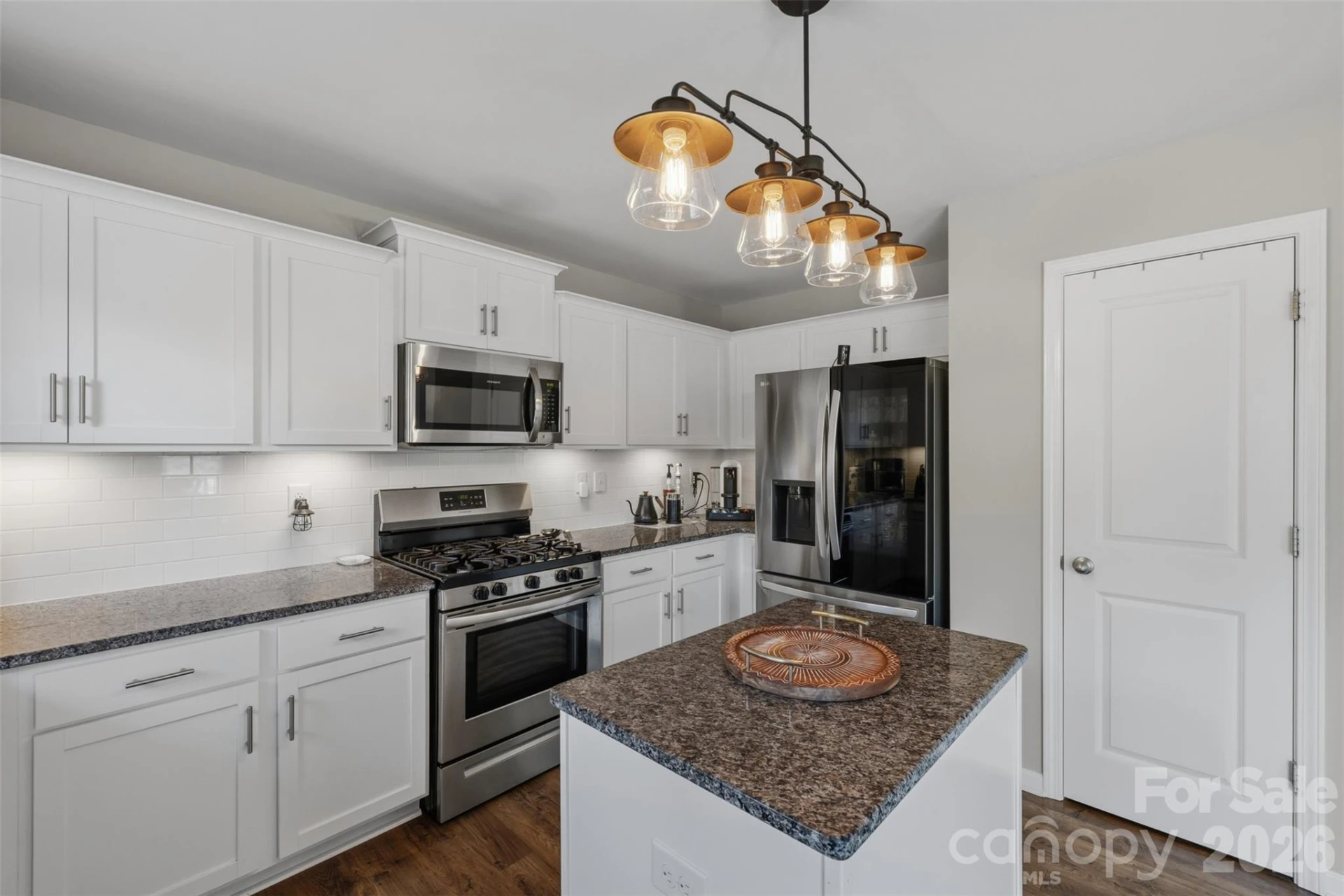 2812 Westbury Court - Photo 12