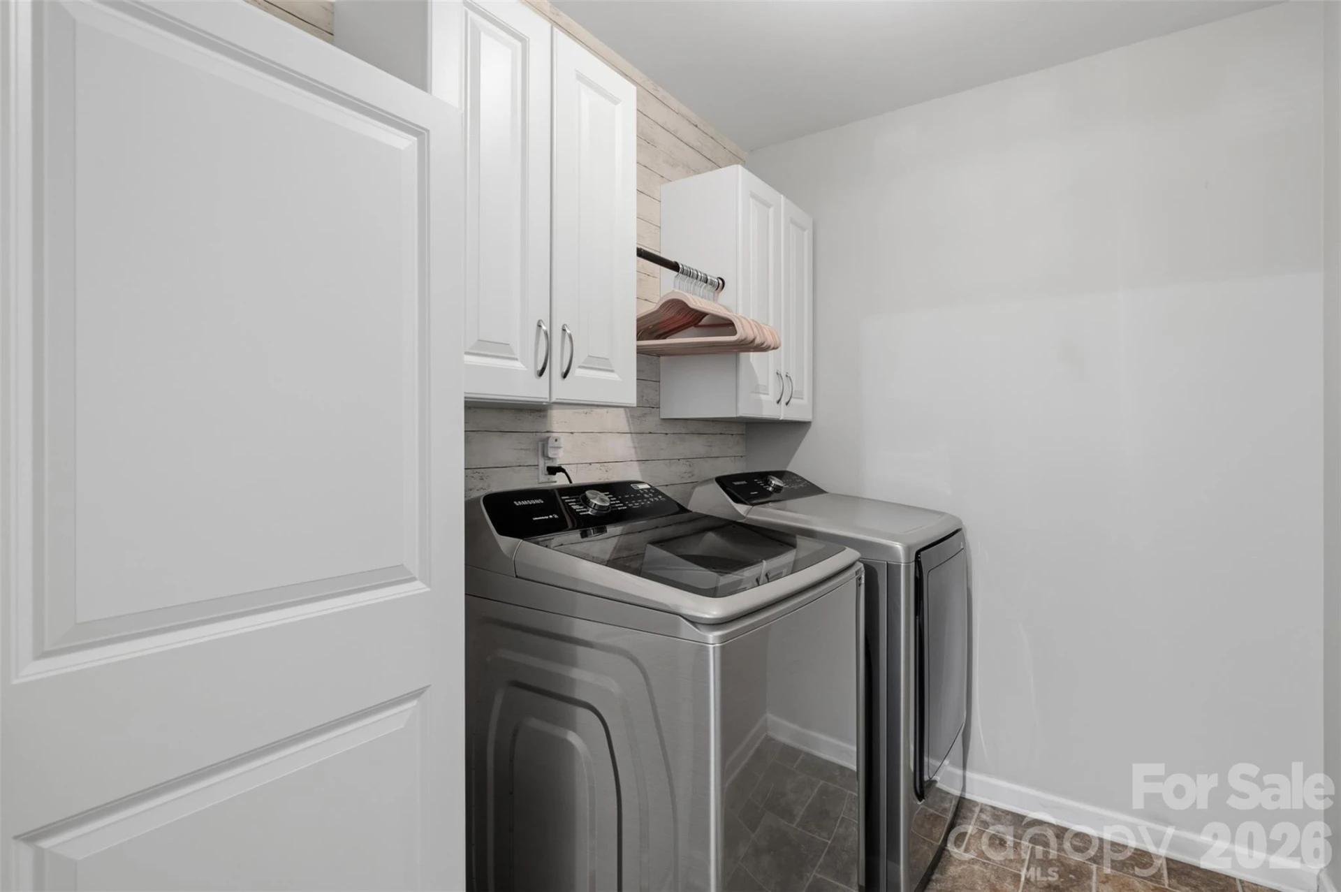 2812 Westbury Court - Photo 23