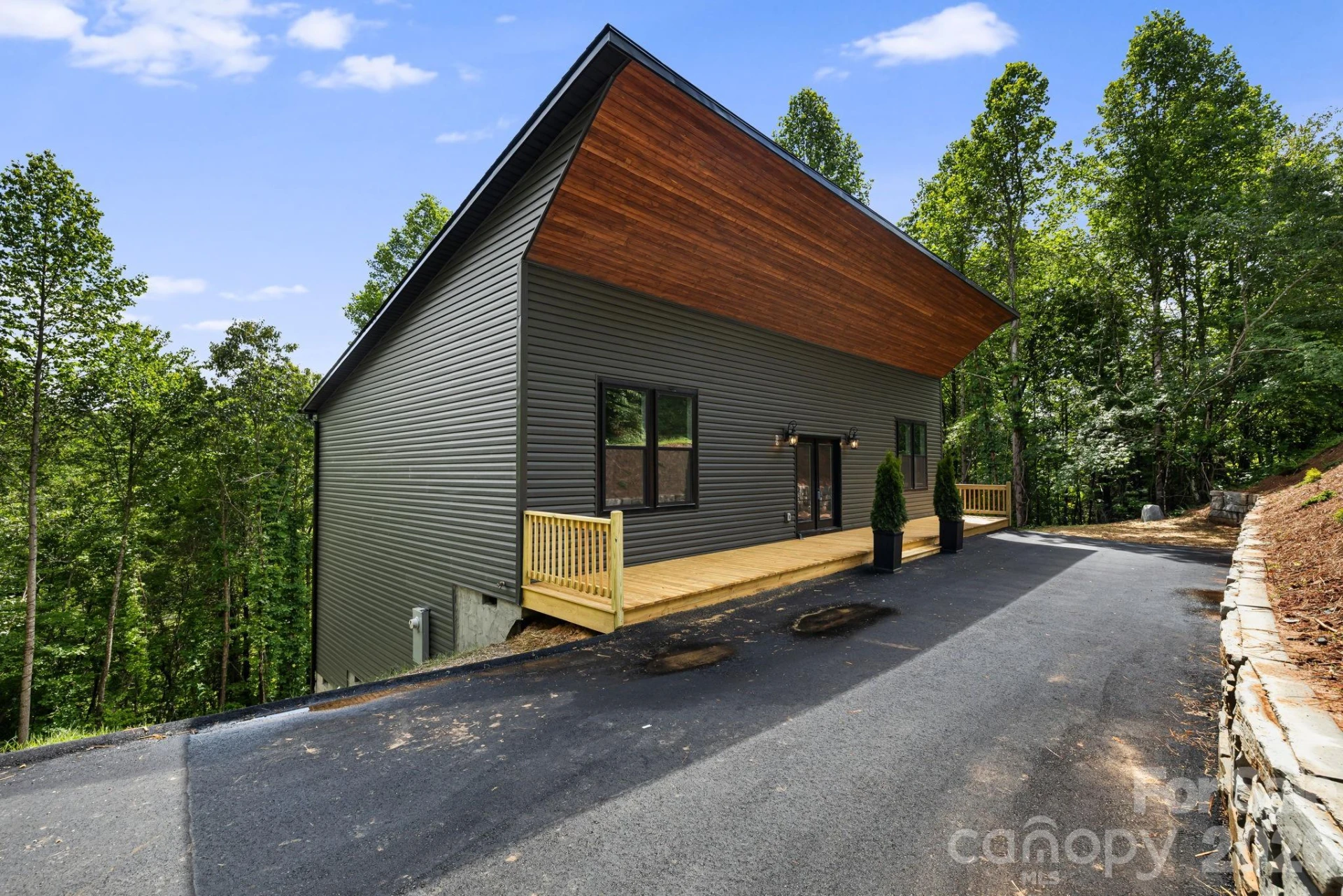 69 Quiet Woods Drive