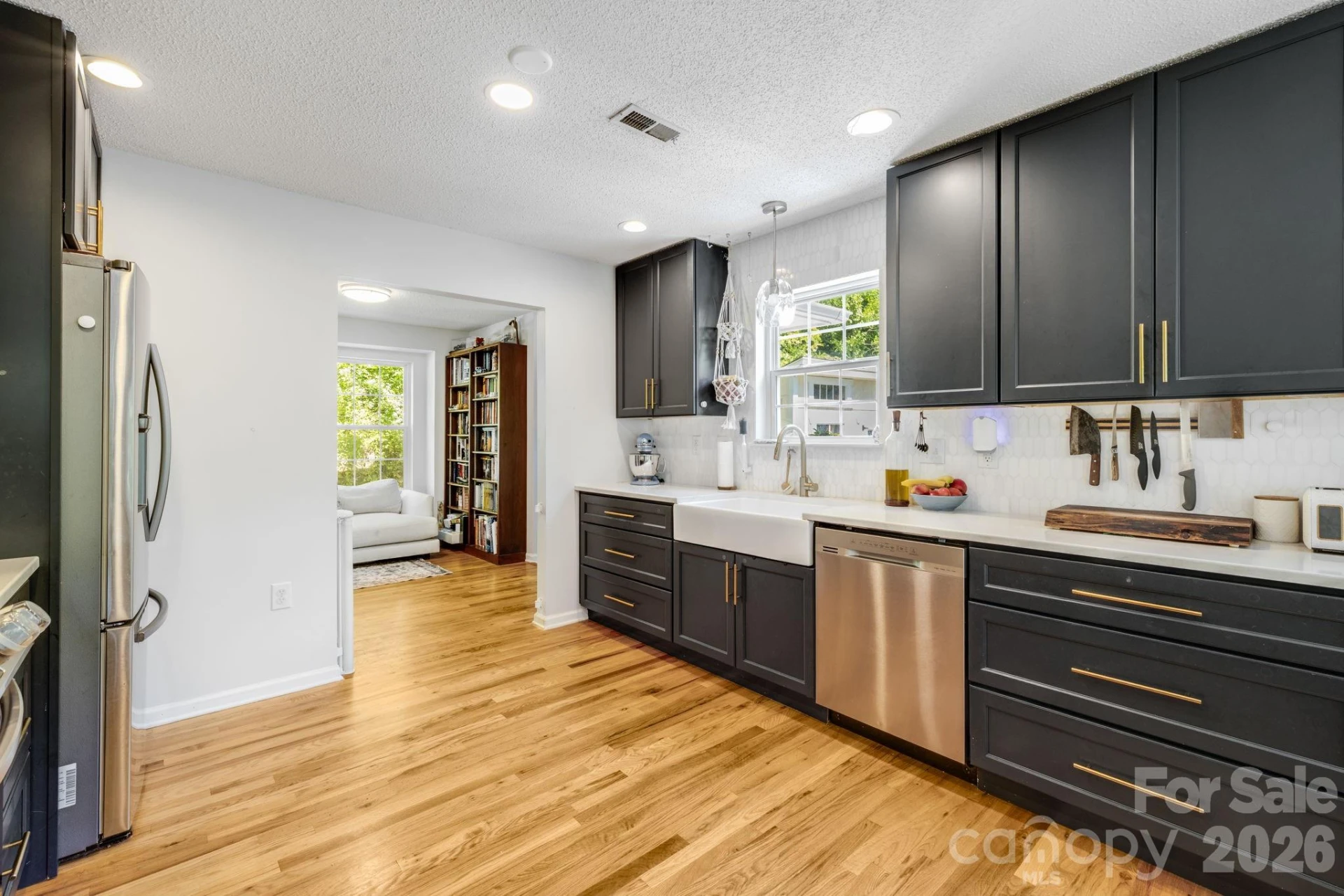 747 Osborne Road - Photo 15