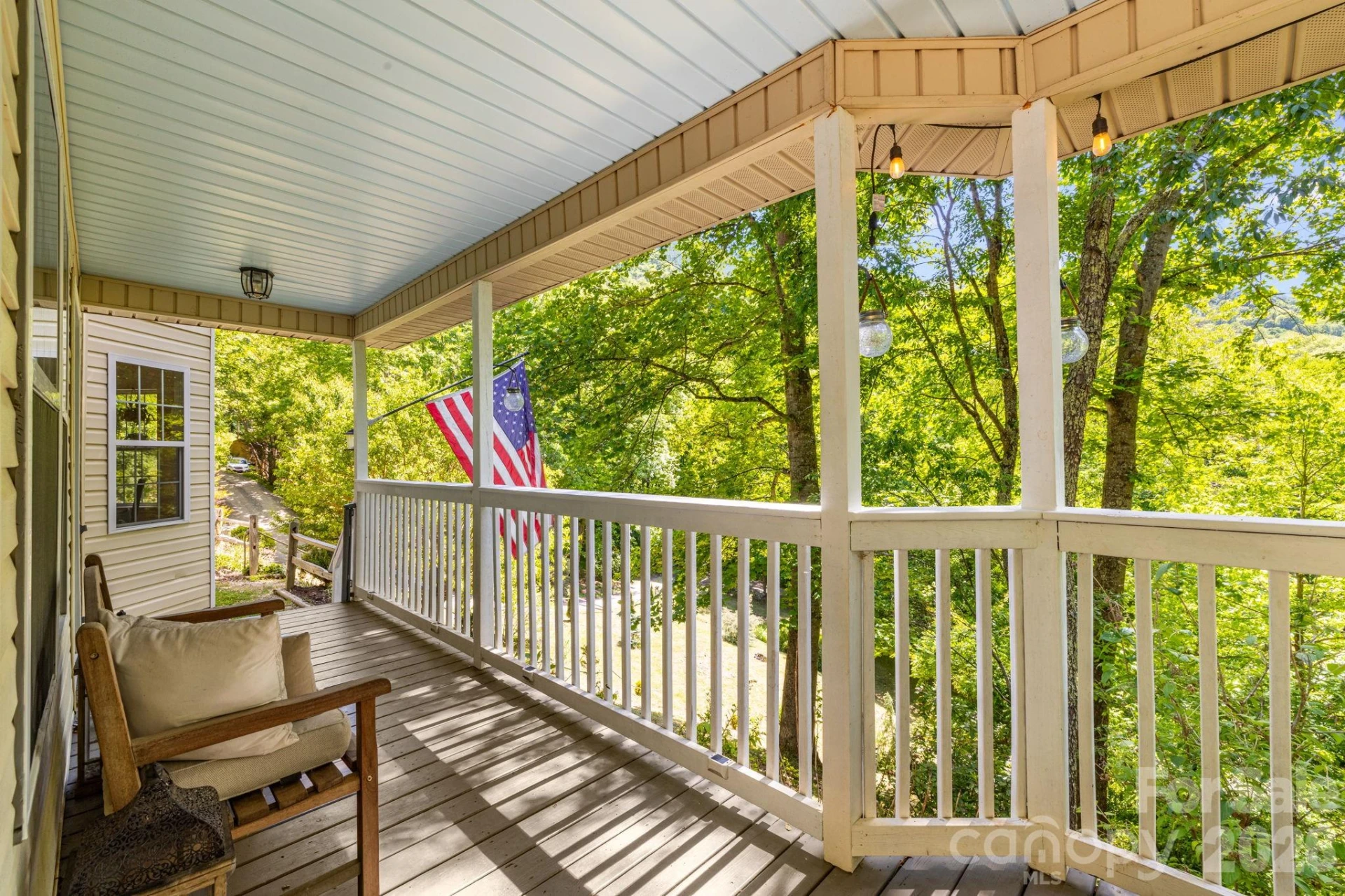 747 Osborne Road - Photo 37