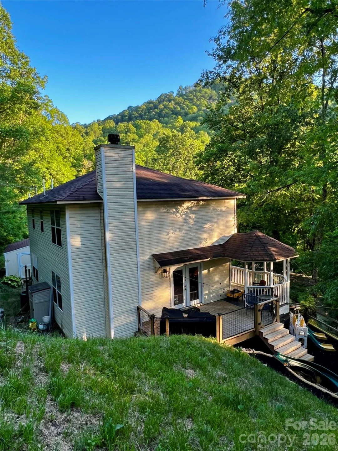 747 Osborne Road - Photo 39