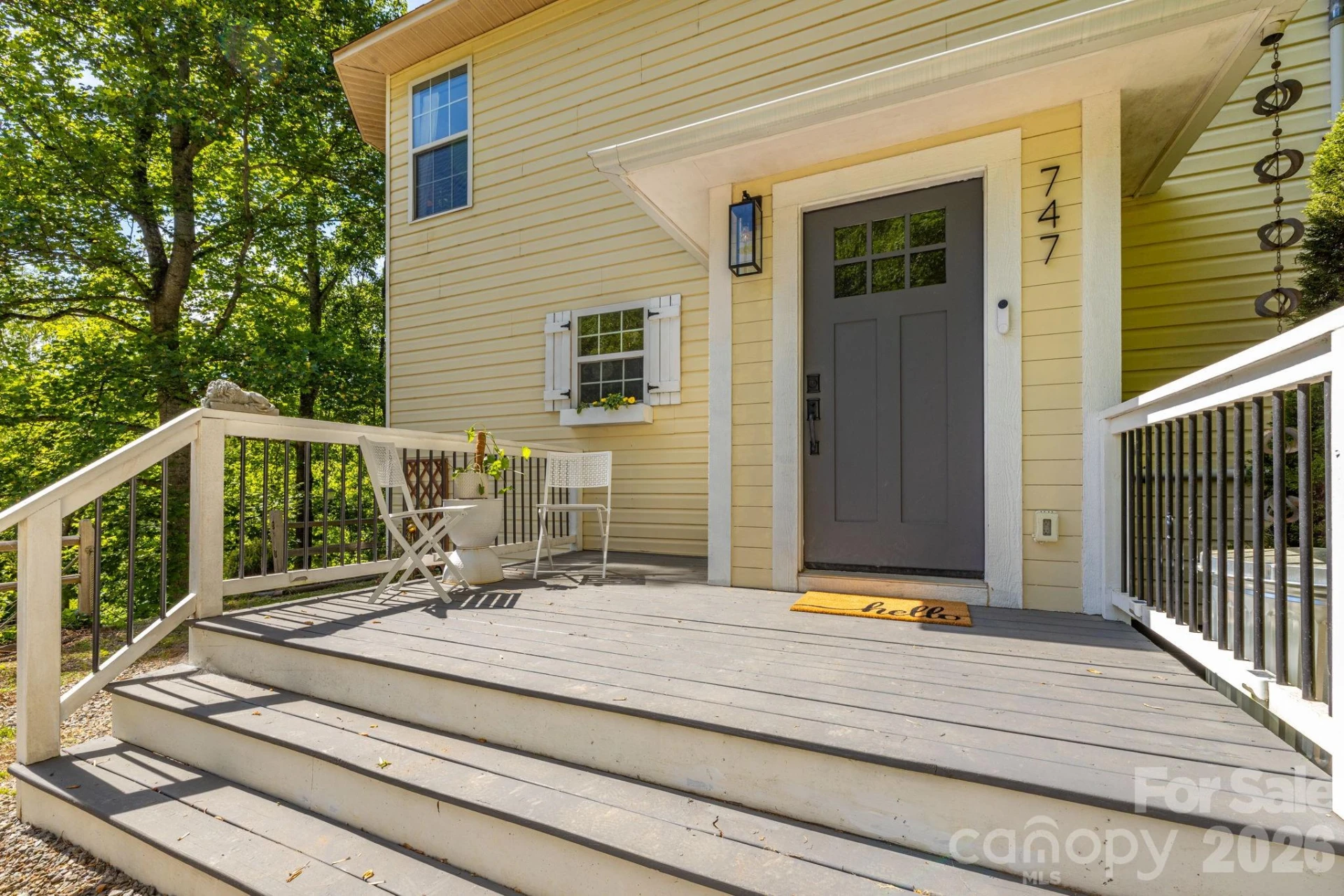 747 Osborne Road - Photo 5
