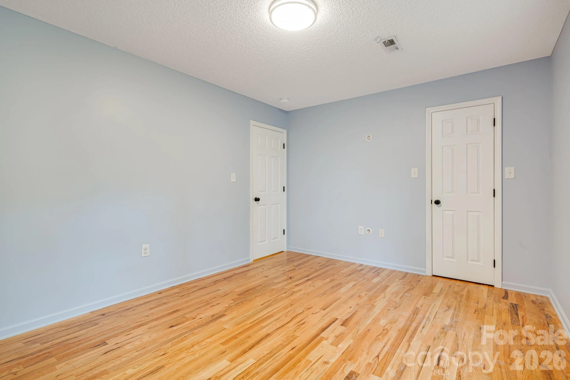 747 Osborne Road - Photo 22