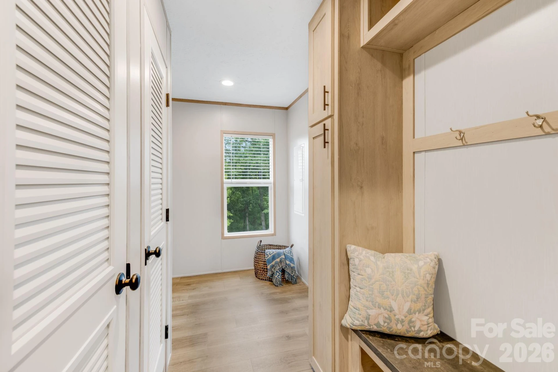 817 Jupiter Road - Photo 9