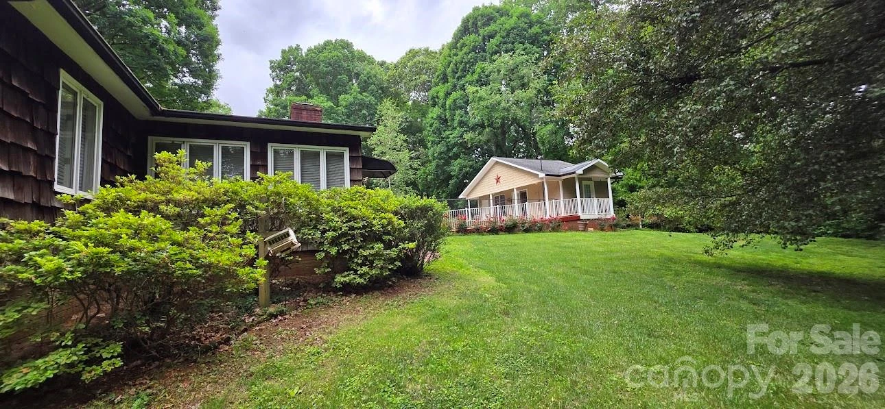 141 Brady Lane - Photo 3
