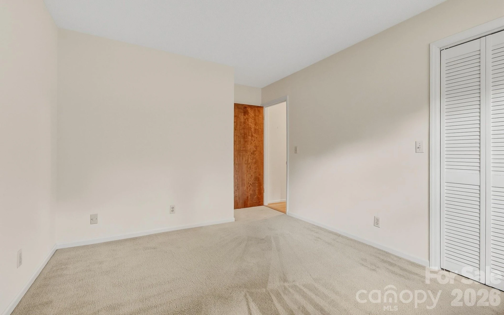 106 Muirfield Court - Photo 30