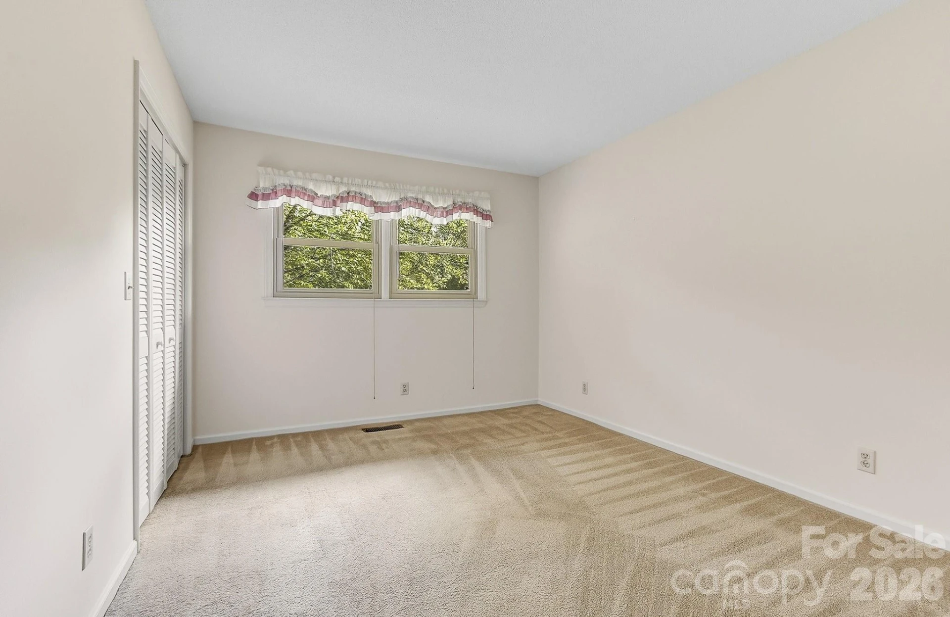 106 Muirfield Court - Photo 32