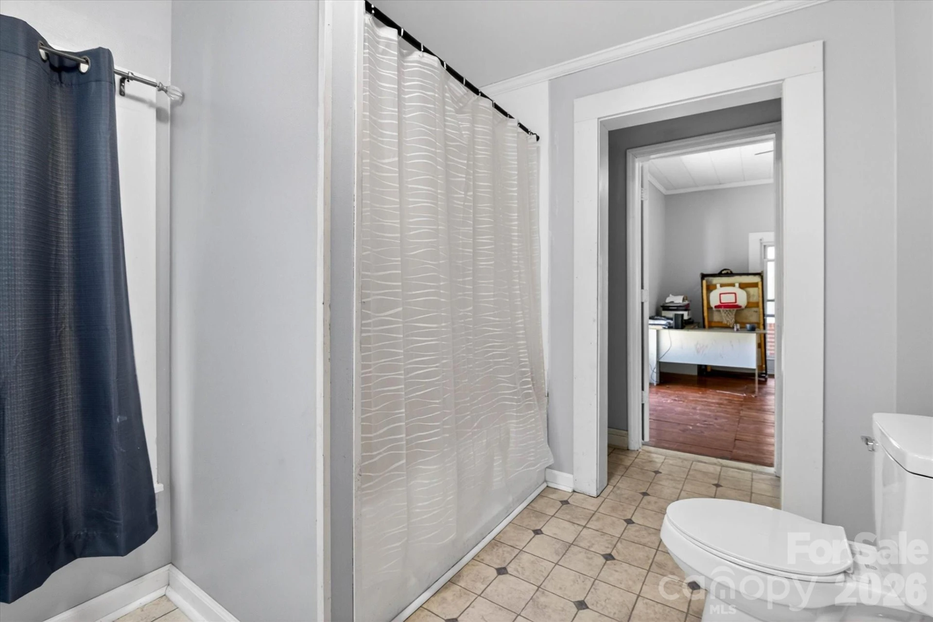 241 Dover Street - Photo 17